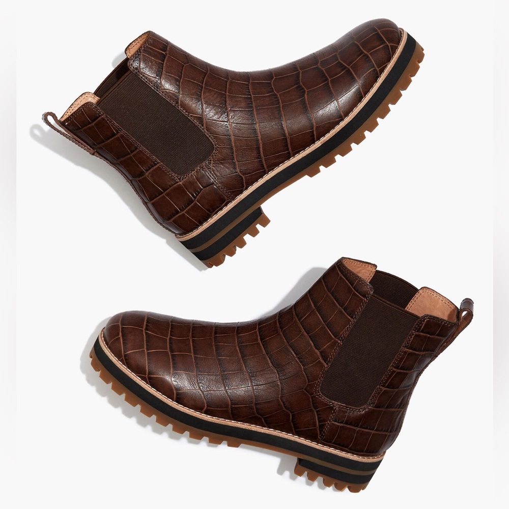 Madewell The Ivy Chelsea Boot in Brown / Dark Coffee Croc Embossed Leather